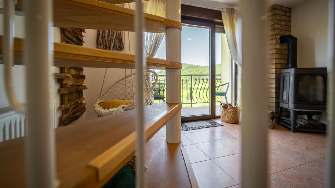 Specious Apartment Manitu In Forest Countryside 弗济内 外观 照片